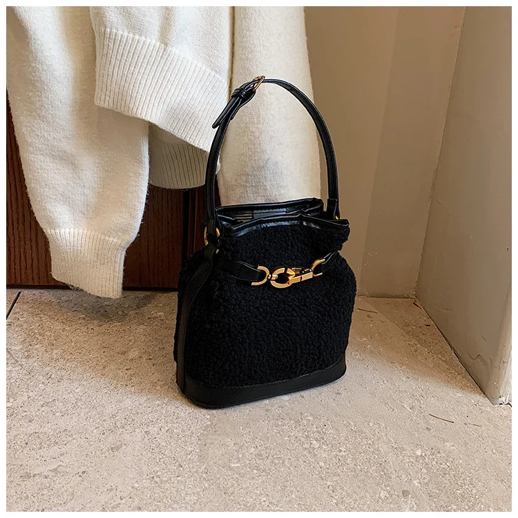 Brynlee Sherpa Bucket Bag