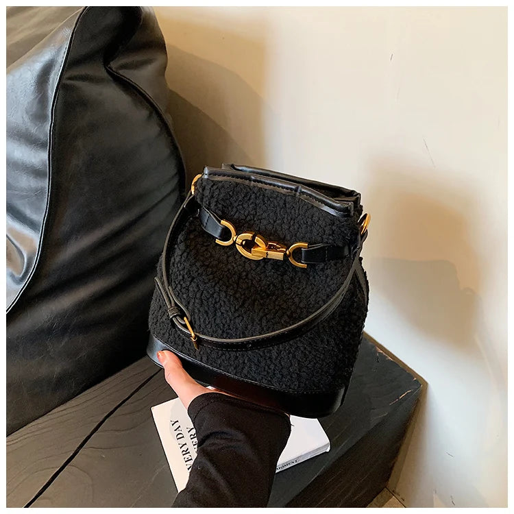 Brynlee Sherpa Bucket Bag