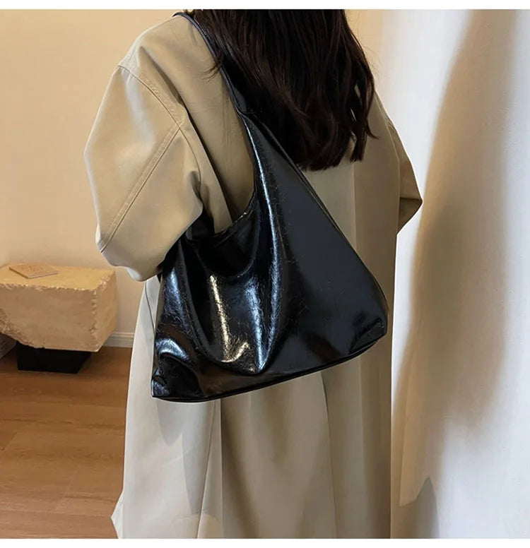Maeve Slouchy Tote