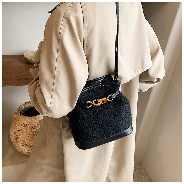 Brynlee Sherpa Bucket Bag