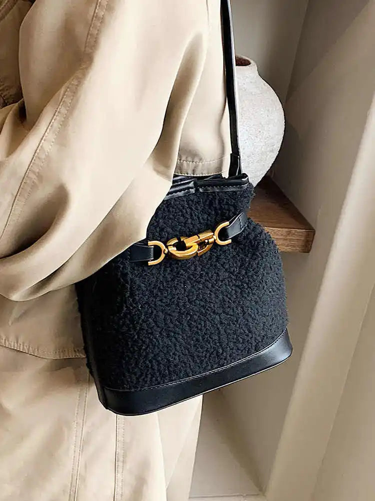 Brynlee Sherpa Bucket Bag
