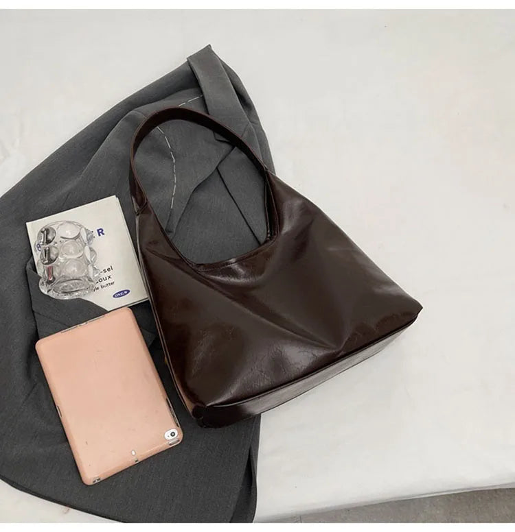 Maeve Slouchy Tote