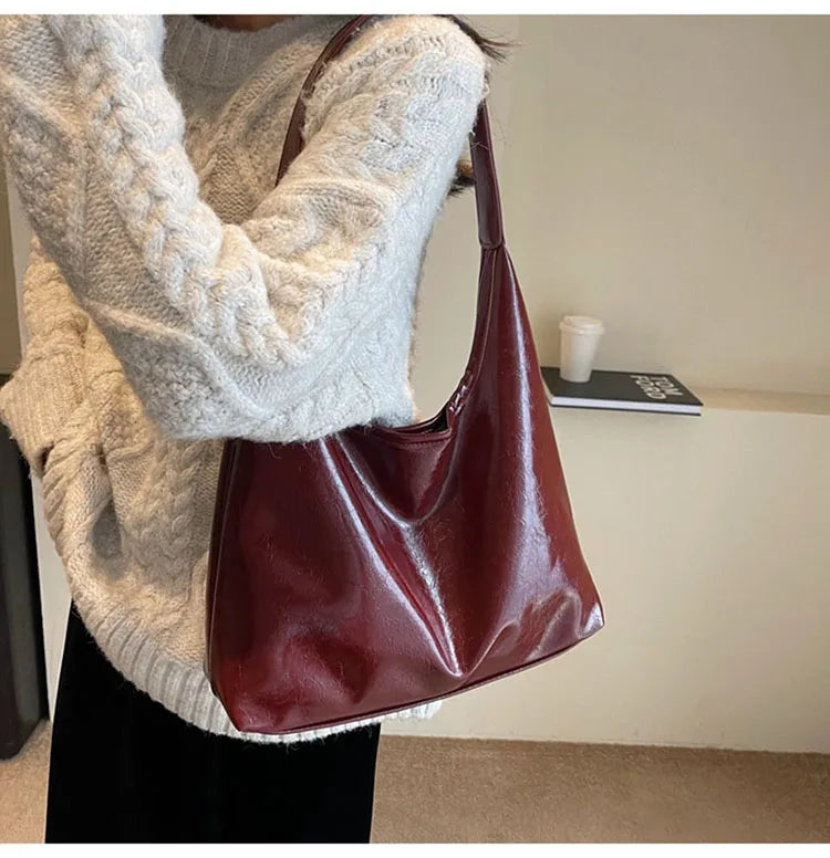 Maeve Slouchy Tote