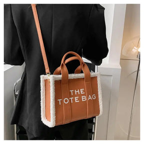 The Tote Bag - Winter